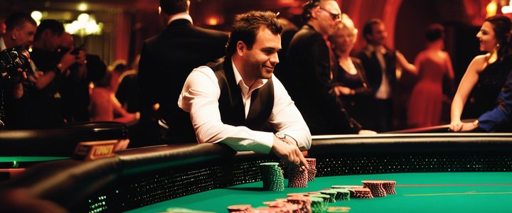 Stock photo related to Tony Horn Crowned GUKPT Luton Midi Main Champion as High Roller Begins